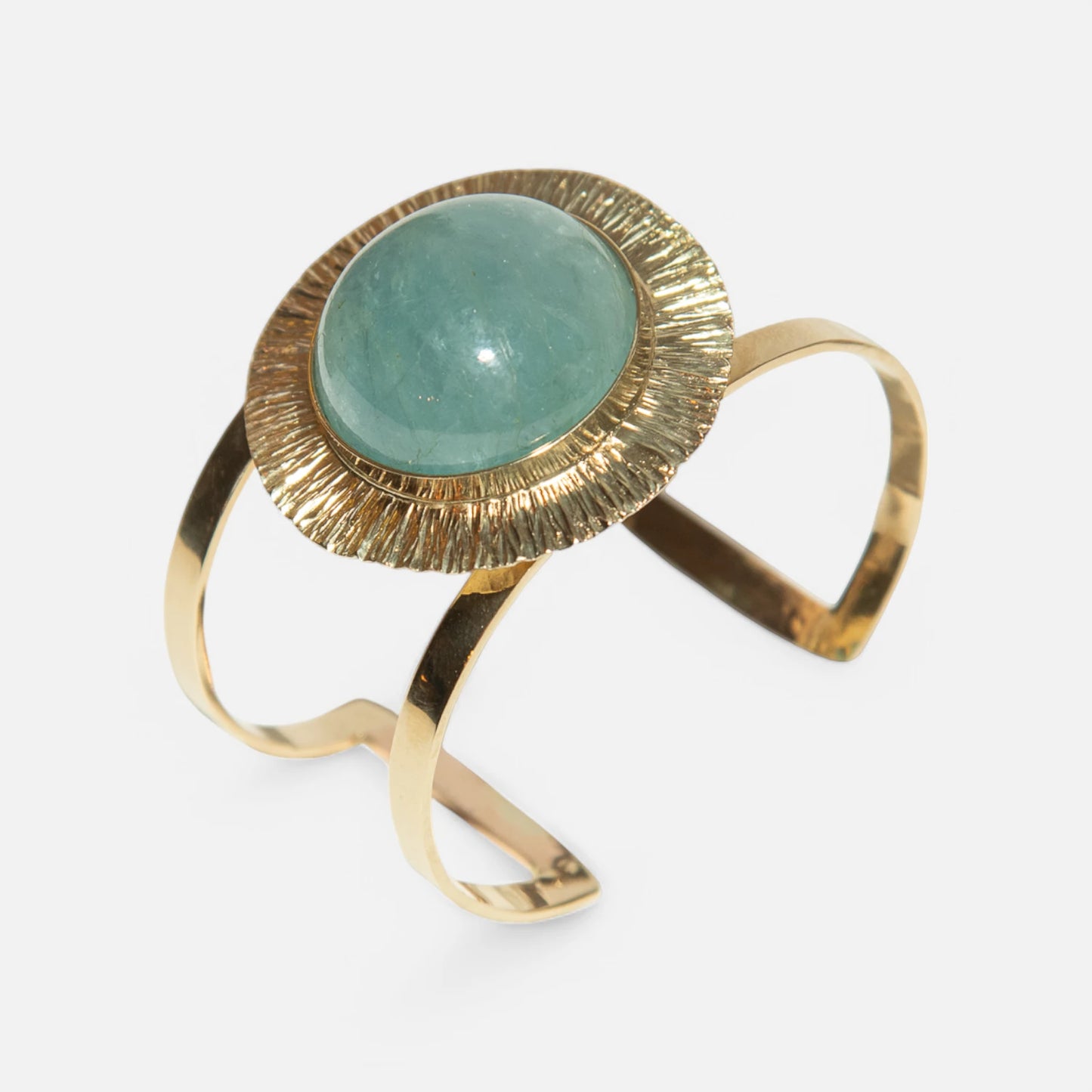 Armreif aus Aquamarin & 585er Gold – Power Statement