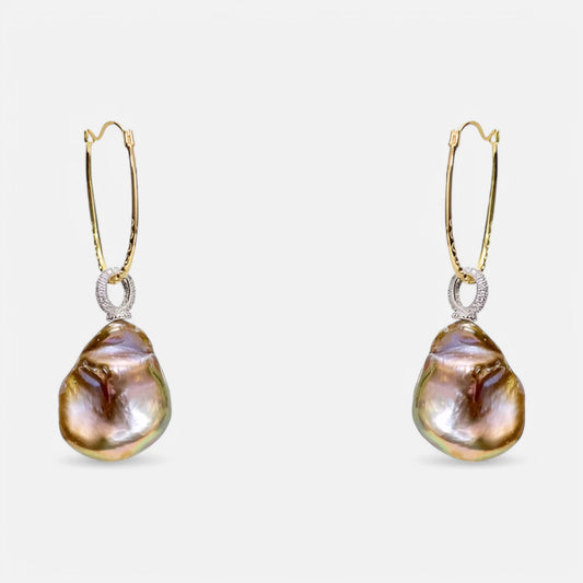 Design-Ohrringe aus 925er Silber mit grauen Barockperlen