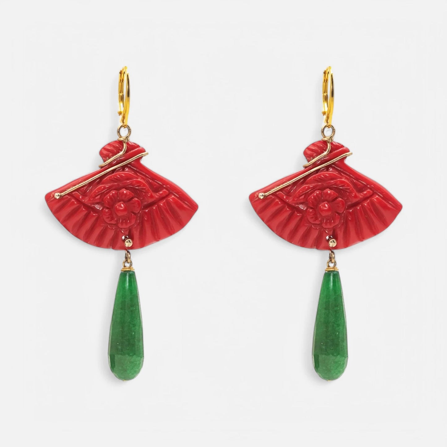 Bambuskoralle & grüner Achat – Künstlerische Ohrringe