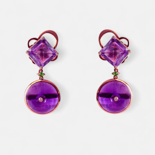 Amethyst-Ohrringe mit grünem Akzent – 18K Gelbgold