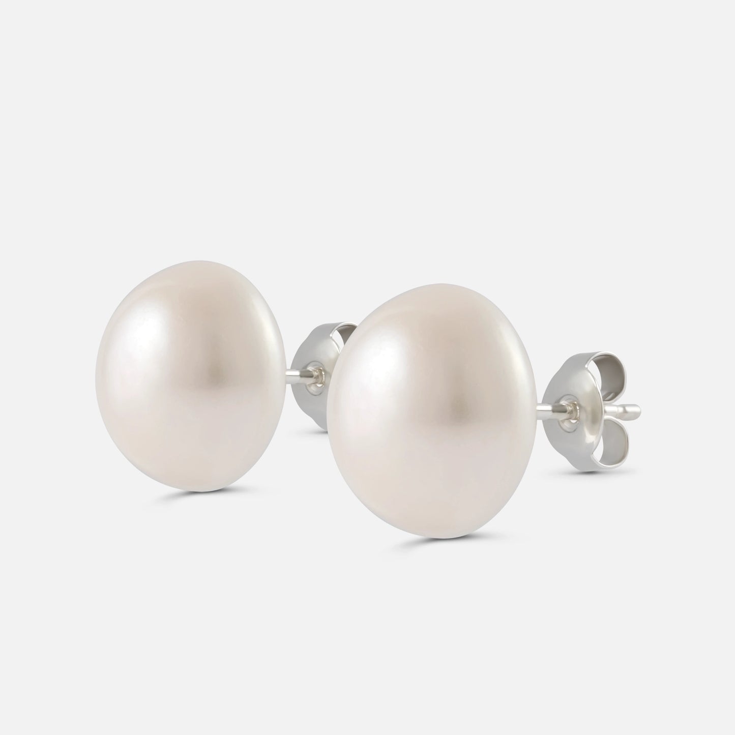 Ohrstecker mit Süsswasserperle – Silber
