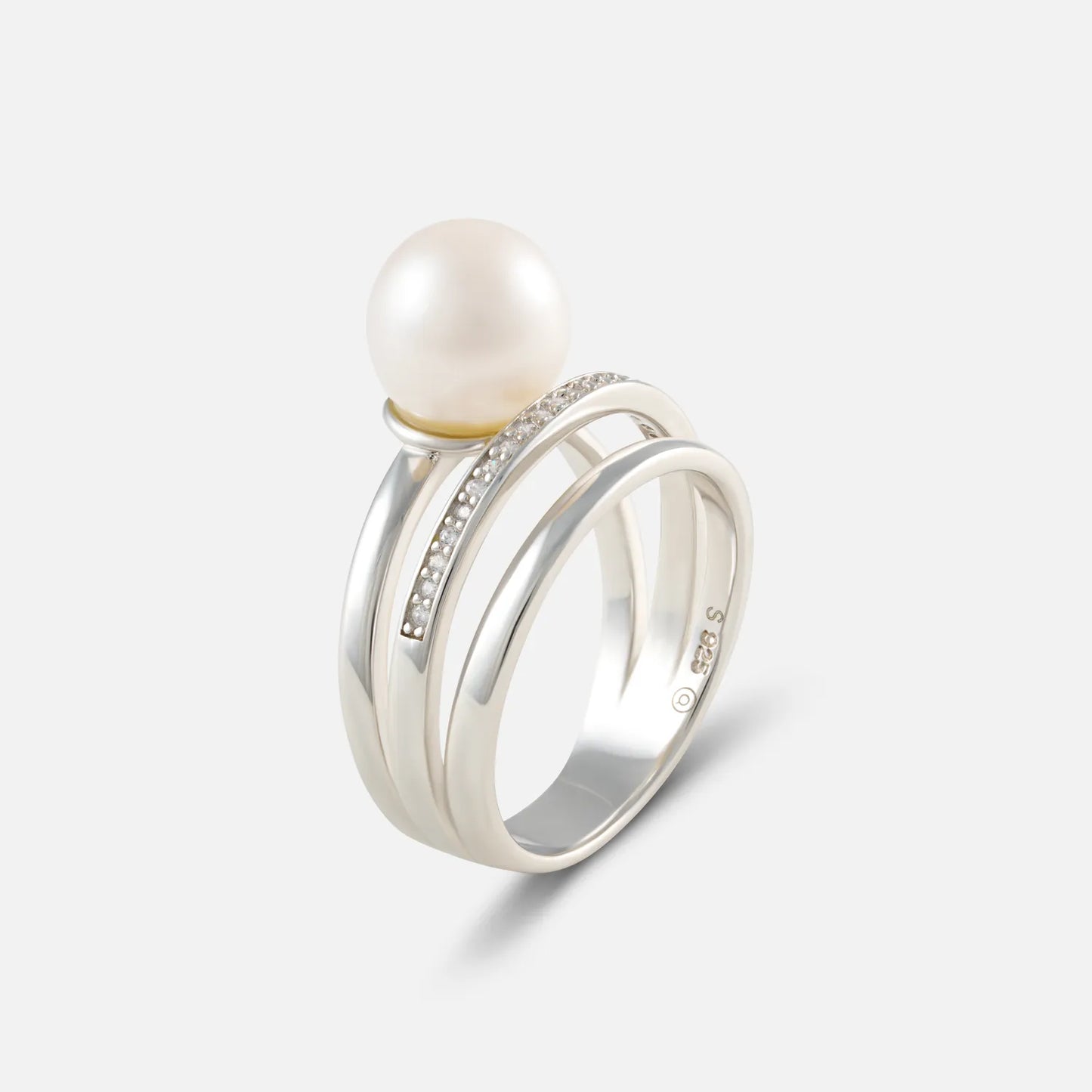 Silberring mit Perle – Zeitlose Harmonie