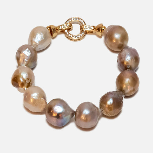 Armband aus Multicolor-Barockperlen & vergoldetem Verschluss