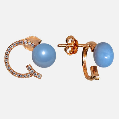 Design-Ohrringe mit Milky-Chalcedon & Brillanten – 18K Roségold