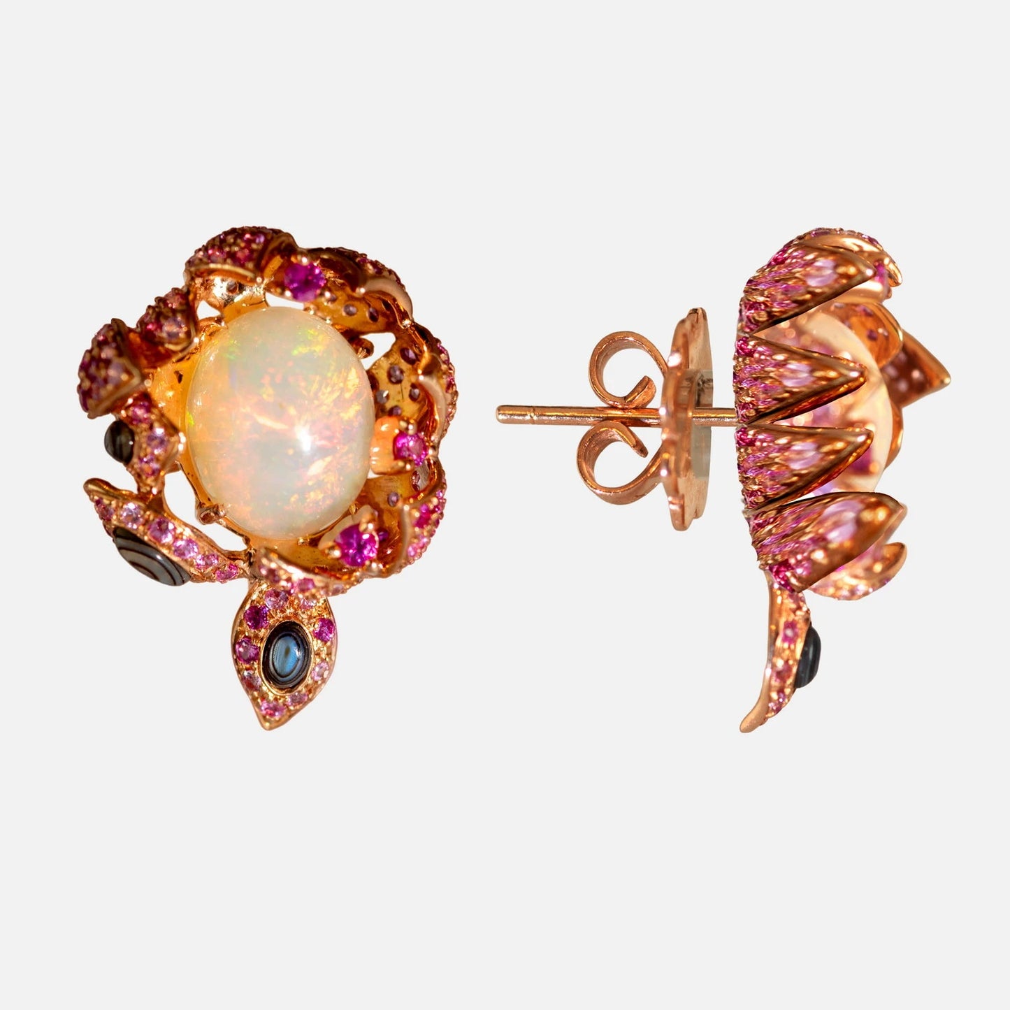 Opal-Ohrringe mit Pink Sapphire – 18K Gelbgold