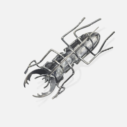 Silberanhänger Ameise mit Lapis – Künstlerisches Design