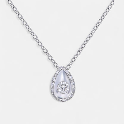Halskette mit Brillant und Diamanten in Tropfenform