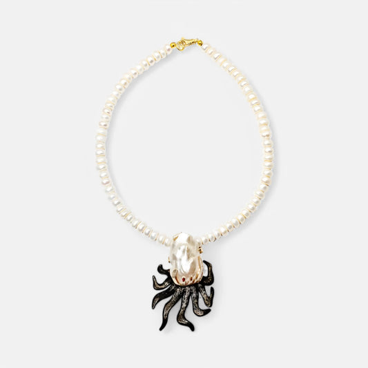 Süßwasserperlenkette mit Anhänger aus Silber & 8K Gold