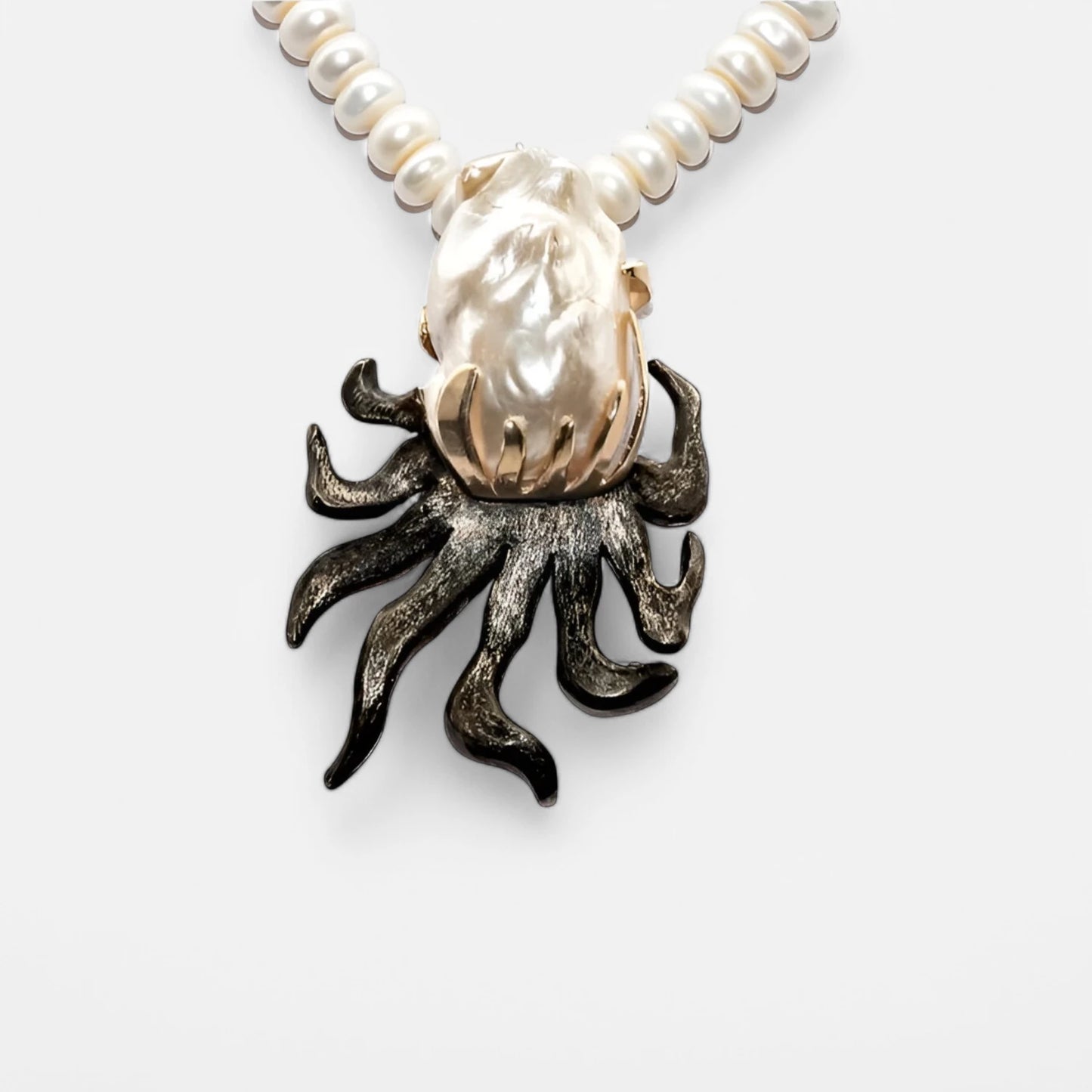 Süßwasserperlenkette mit Anhänger aus Silber & 8K Gold