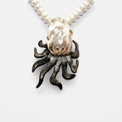 Süßwasserperlenkette mit Anhänger aus Silber & 8K Gold