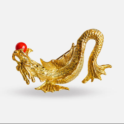 Chinesischer Drachen Anhänger & Brosche mit roter Koralle