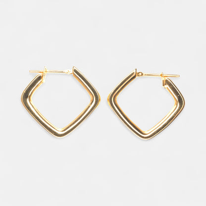 Kleo-Ohrringe aus 18K Gelbgold – Minimalistisches Design