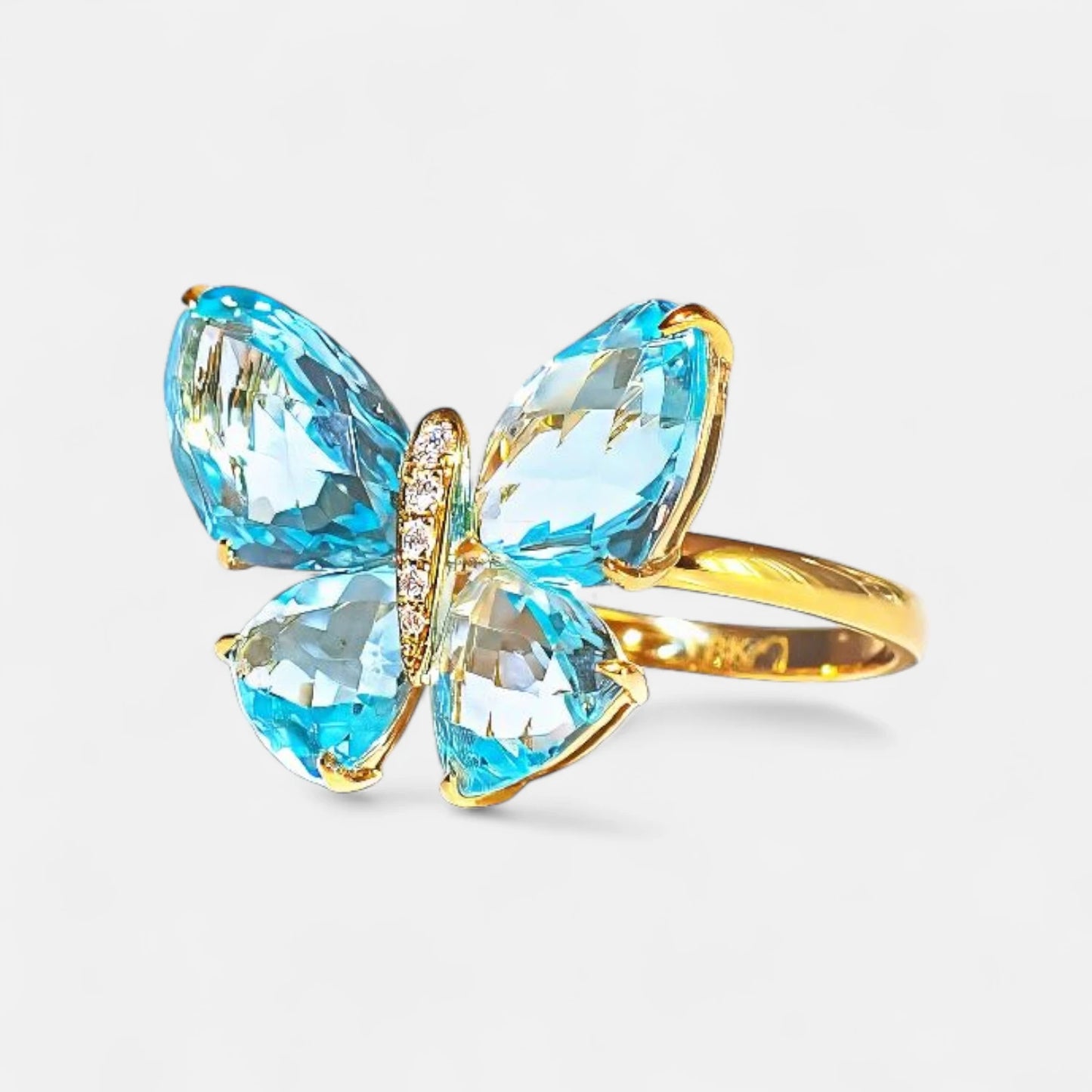 Schmetterlings-Ring mit Topas und Brillanten – 18K Gelbgold
