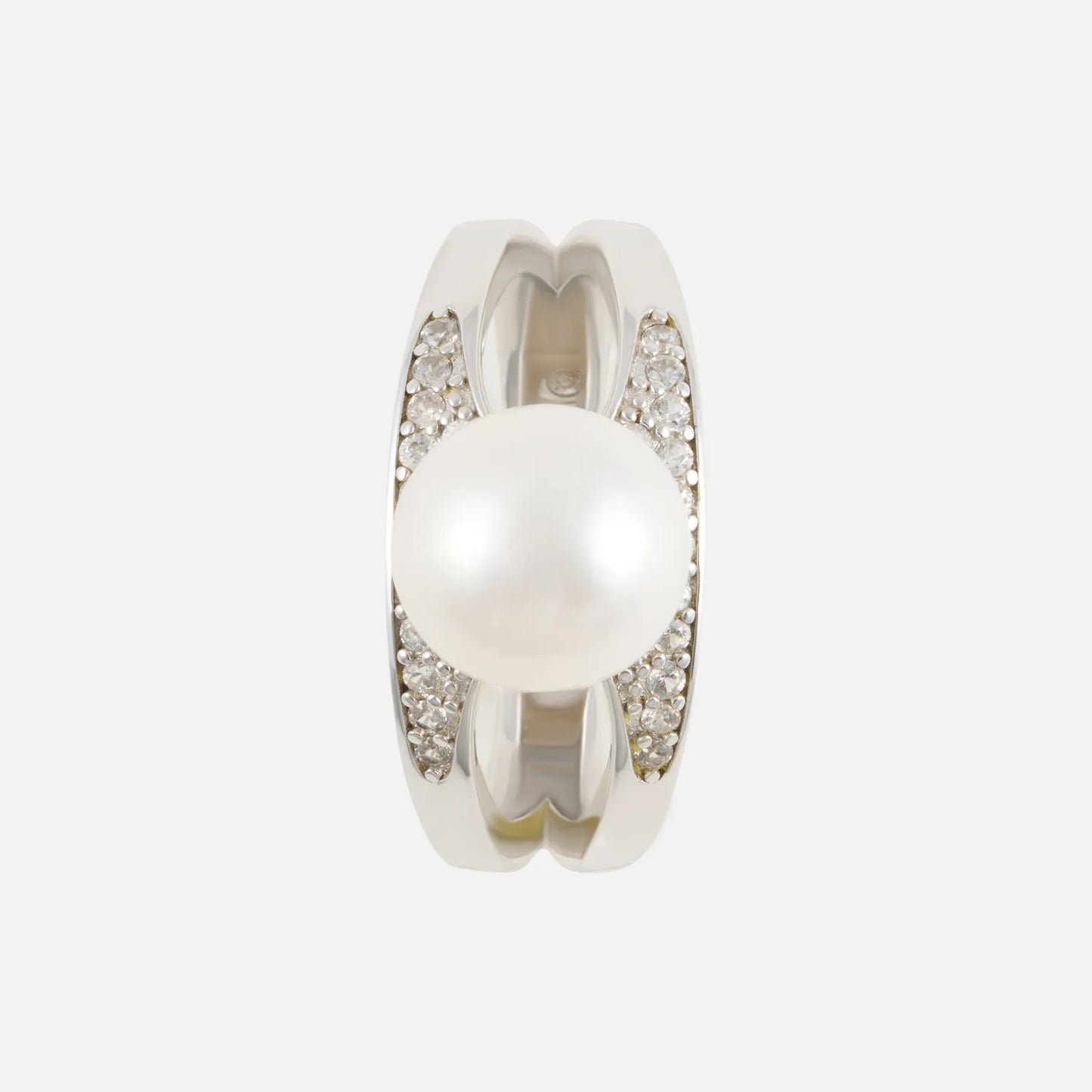 Silberring mit Perle – Schlichte Raffinesse