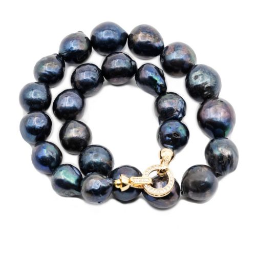 HONG BOCK freshwater pearl necklace Baroque in 15x17mm dark gray / ca 45cm long. (Kopie)
