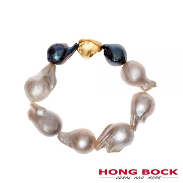 HONG BOCK-Design - Ensemble bestehend aus 2 reihiger Süßwasser-Barockperlenkette und Armband in weiß, dunkelgrau und gold-2462