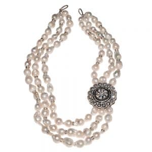 HONG BOCK-freshwater pearl baroque chain in white and silver