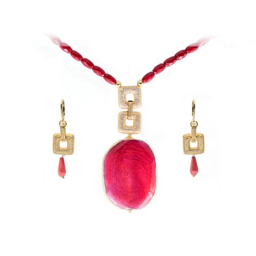 HONG BOCK design necklace / earrings made of coral and agate.