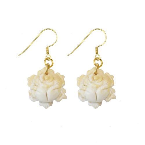 HONG BOCK white coral roses (ca20mm) earrings with silver hooks