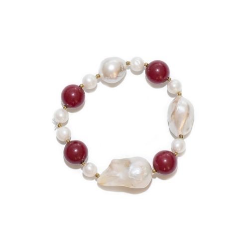 HONG BOCK design bracelet of baroque pearl and red agate ball