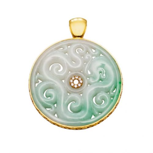 HONG BOCK pendant made of jade in 18KGG